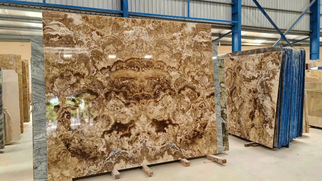 Tranh Đá Xuyên Sáng – Nâng Tầm Không Gian, Sang Phong Cách Gia Chủ